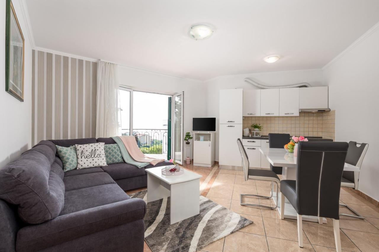 Summer Breeze Apartment With A Pool Opatija Luaran gambar