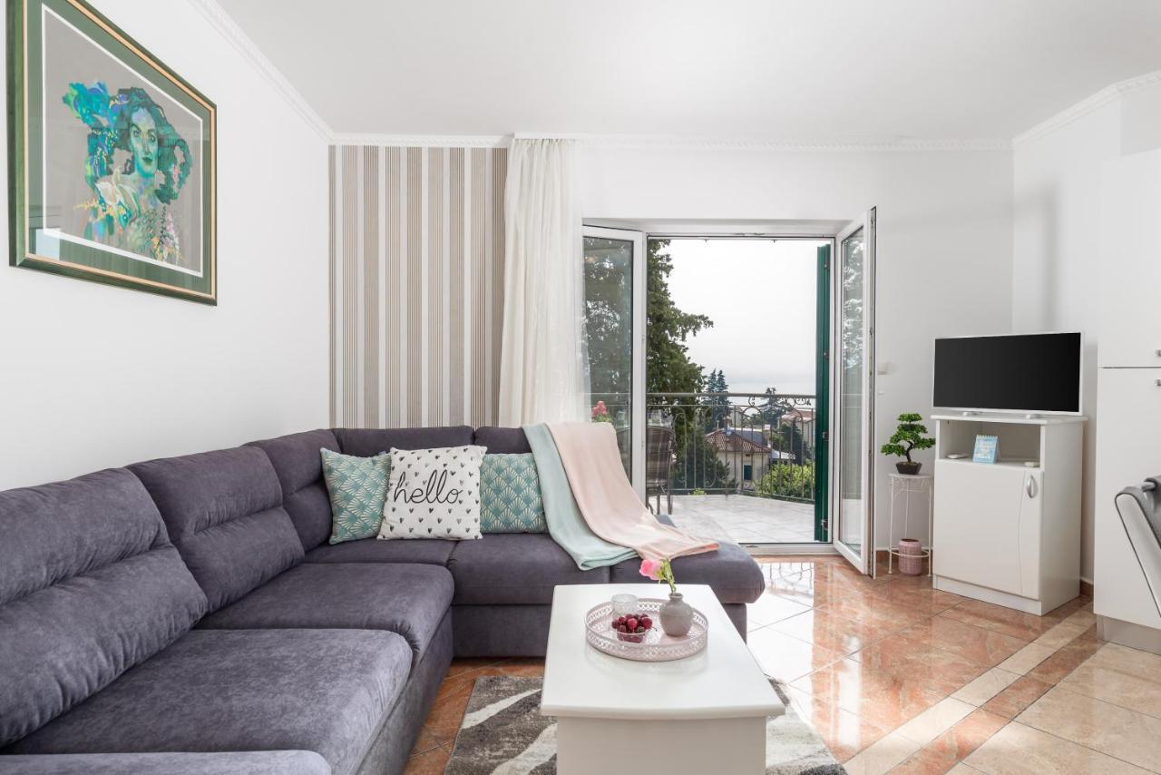 Summer Breeze Apartment With A Pool Opatija Luaran gambar