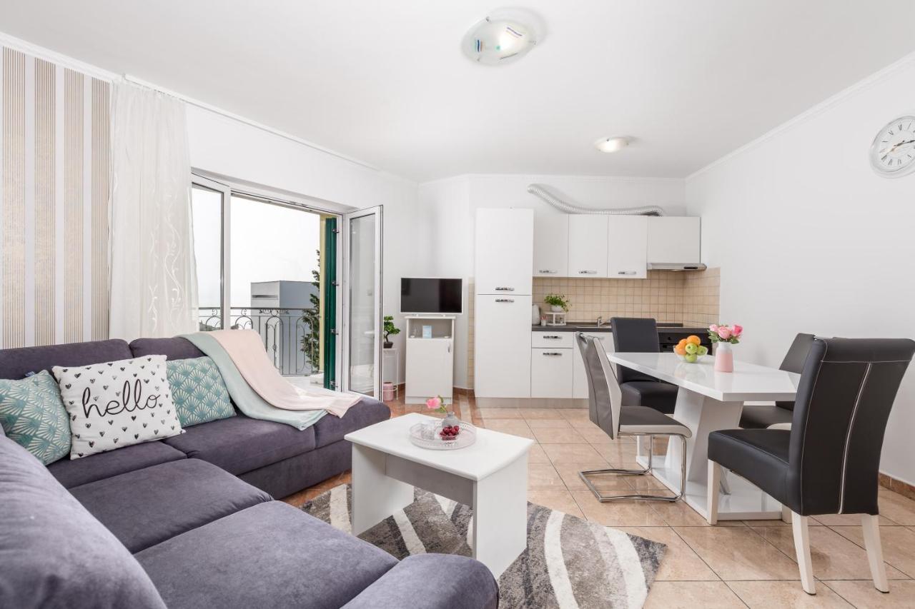 Summer Breeze Apartment With A Pool Opatija Luaran gambar