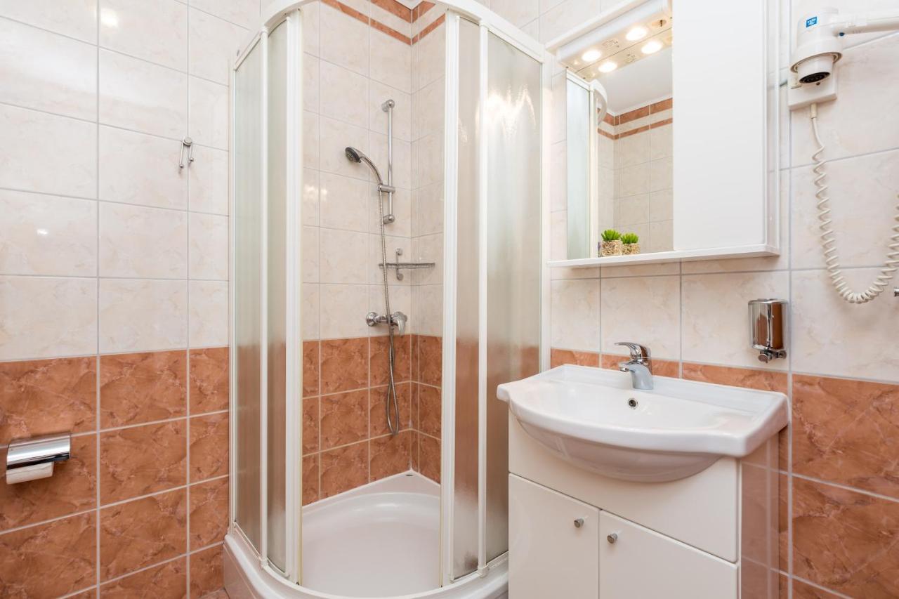 Summer Breeze Apartment With A Pool Opatija Luaran gambar